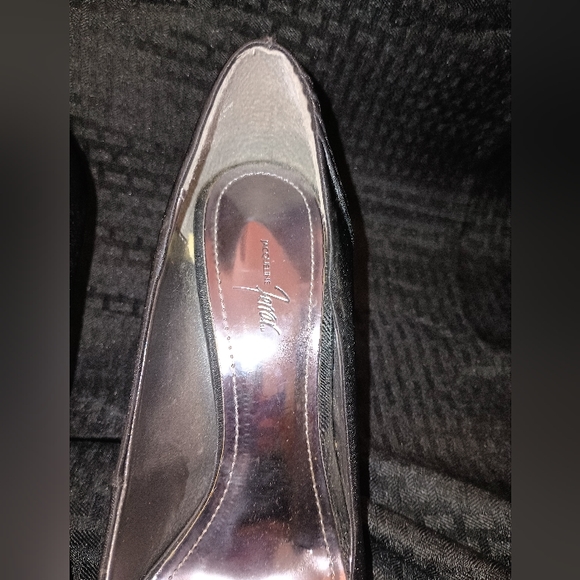 Jacqueline Ferrari black satin platform heels - Picture 5 of 7